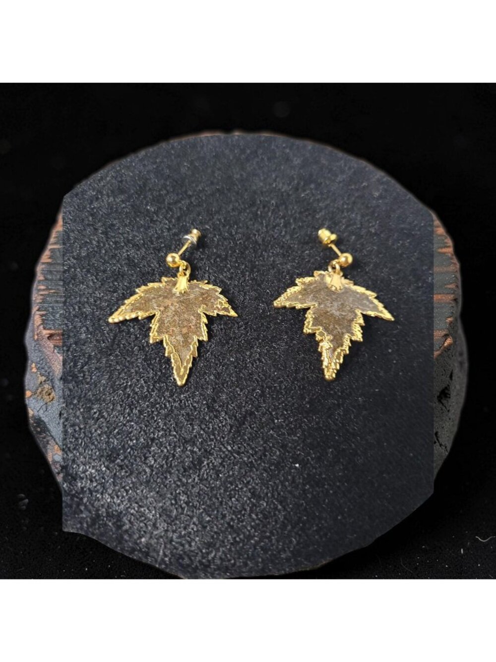 Vintage Gold Tone ,Brown Maple Leaf Push Back Earrings
